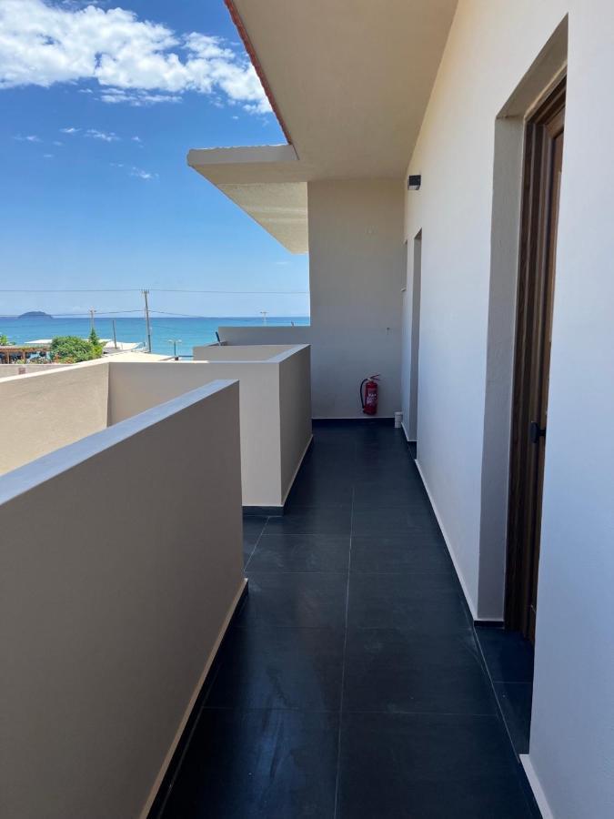 Seaside Living Rooms Laganas Luaran gambar